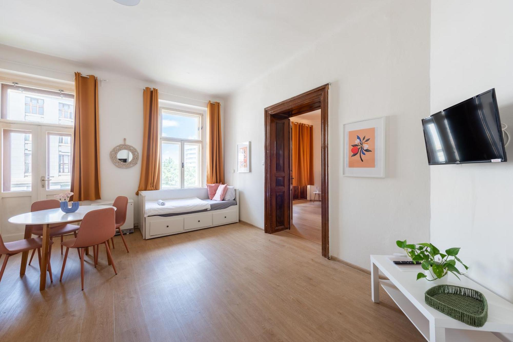 Residence Tesnov Apartment Prag Exteriör bild