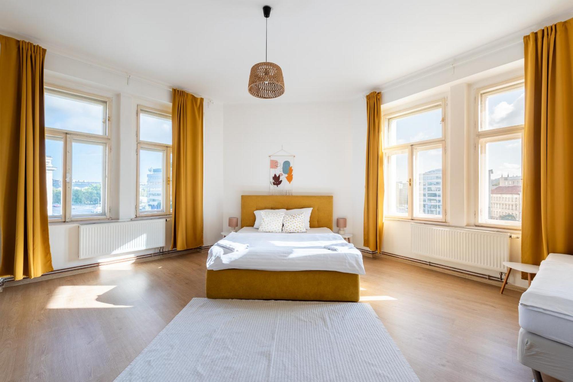 Residence Tesnov Apartment Prag Exteriör bild