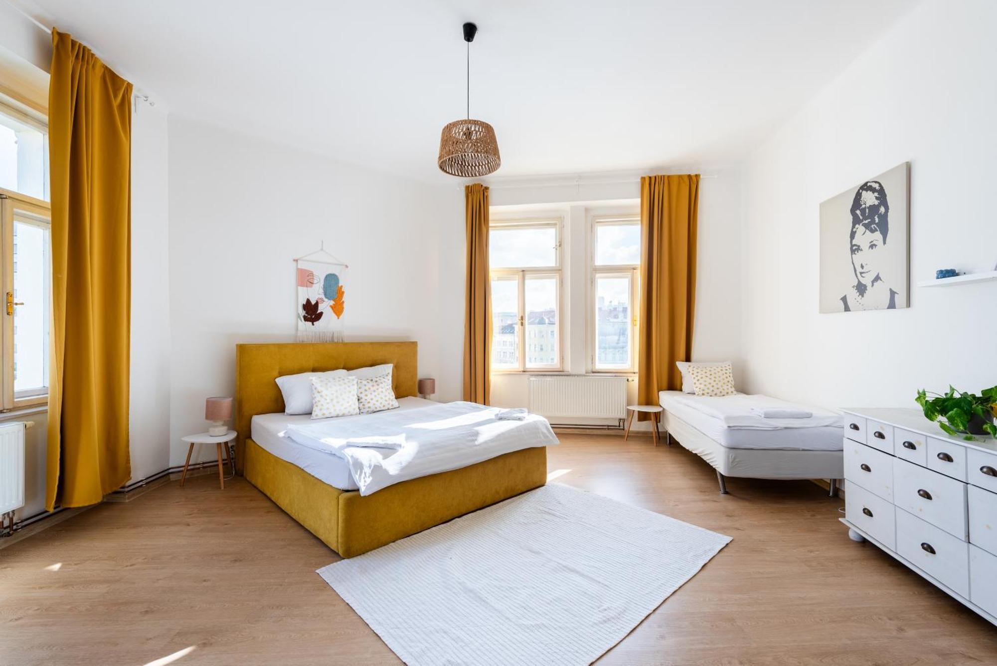 Residence Tesnov Apartment Prag Exteriör bild